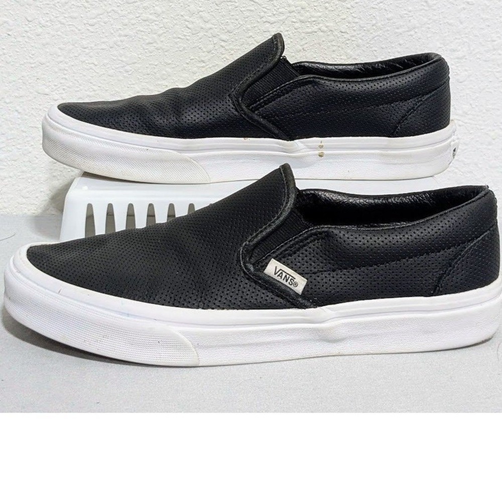 Vans Classic Slip-On Black Perforated Leather Low Top Shoes Mens 7  Womens 8.5